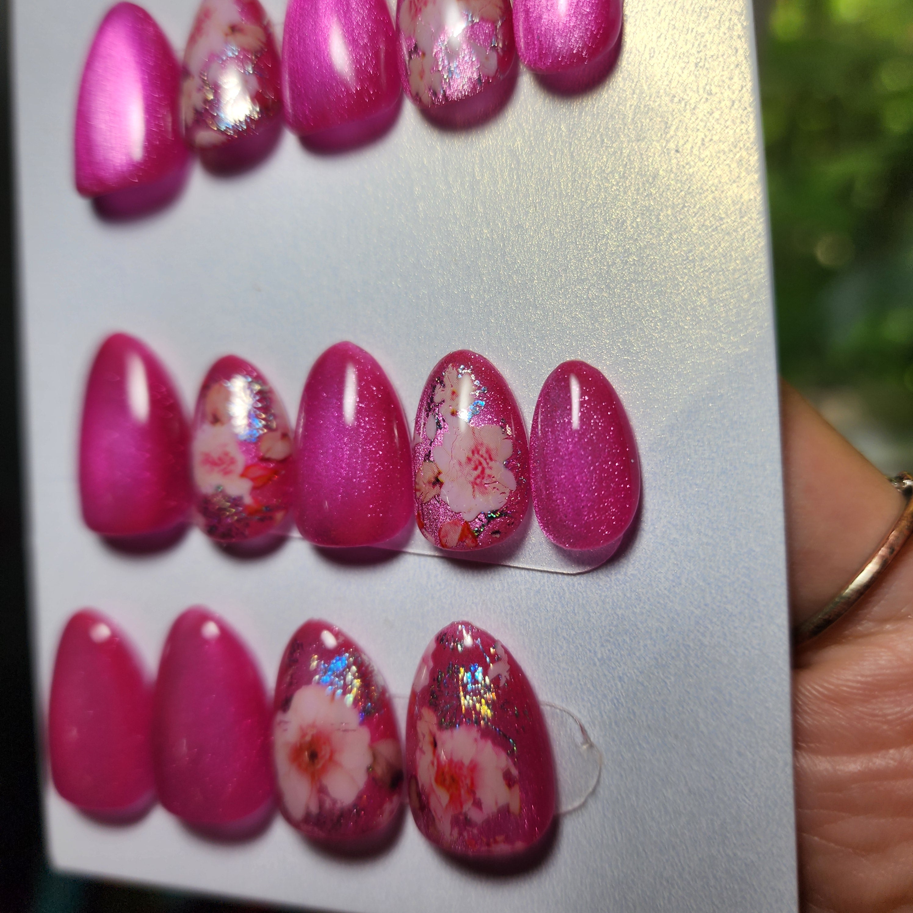 Cherry Blossom Hot Pink Cat-Eye Jelly Press-On Nails
