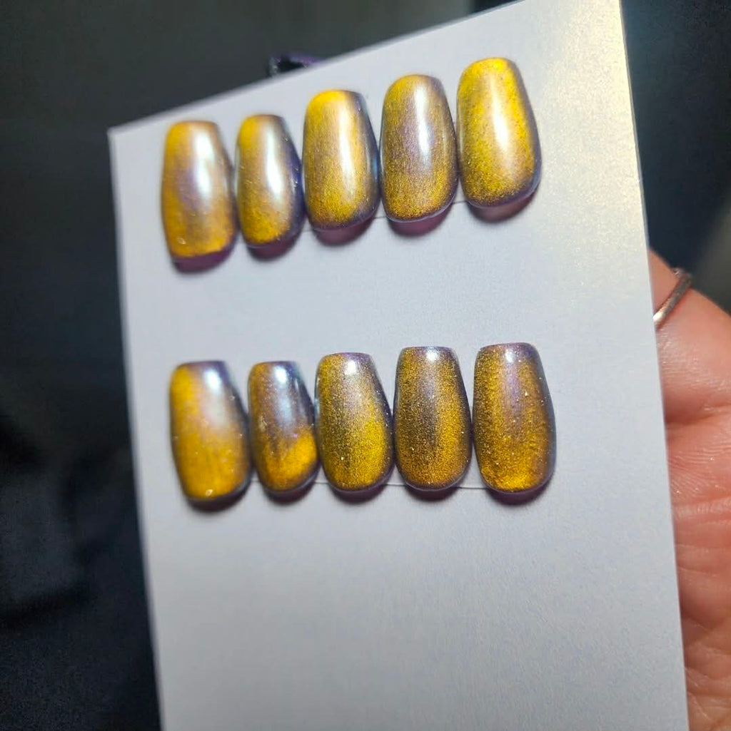 Handmade Mystical Color Shifting Gel Press-On Nails | Purple to Gold | Medium Coffin