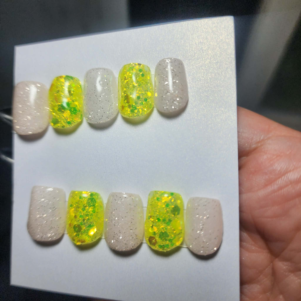 Handmade Lemon Drop Glitter Acrylic Press-On Nails | Medium Extra Short Square