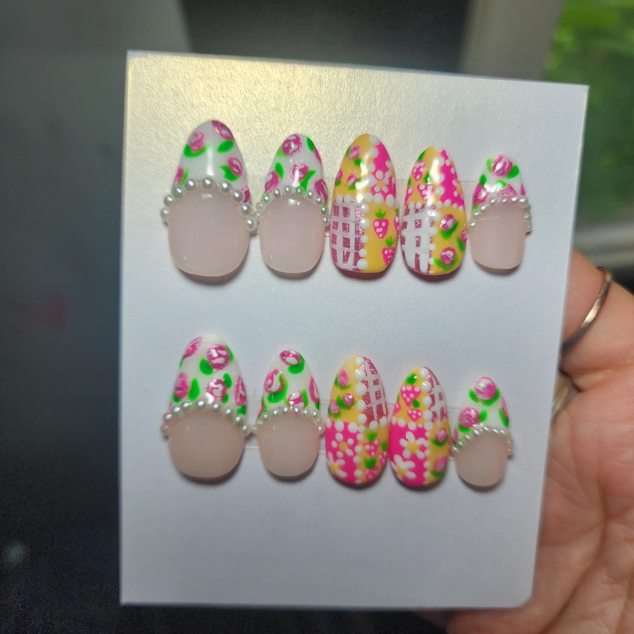 Handmade Summery Strawberry Croquette Press-On Nails | Medium Almond